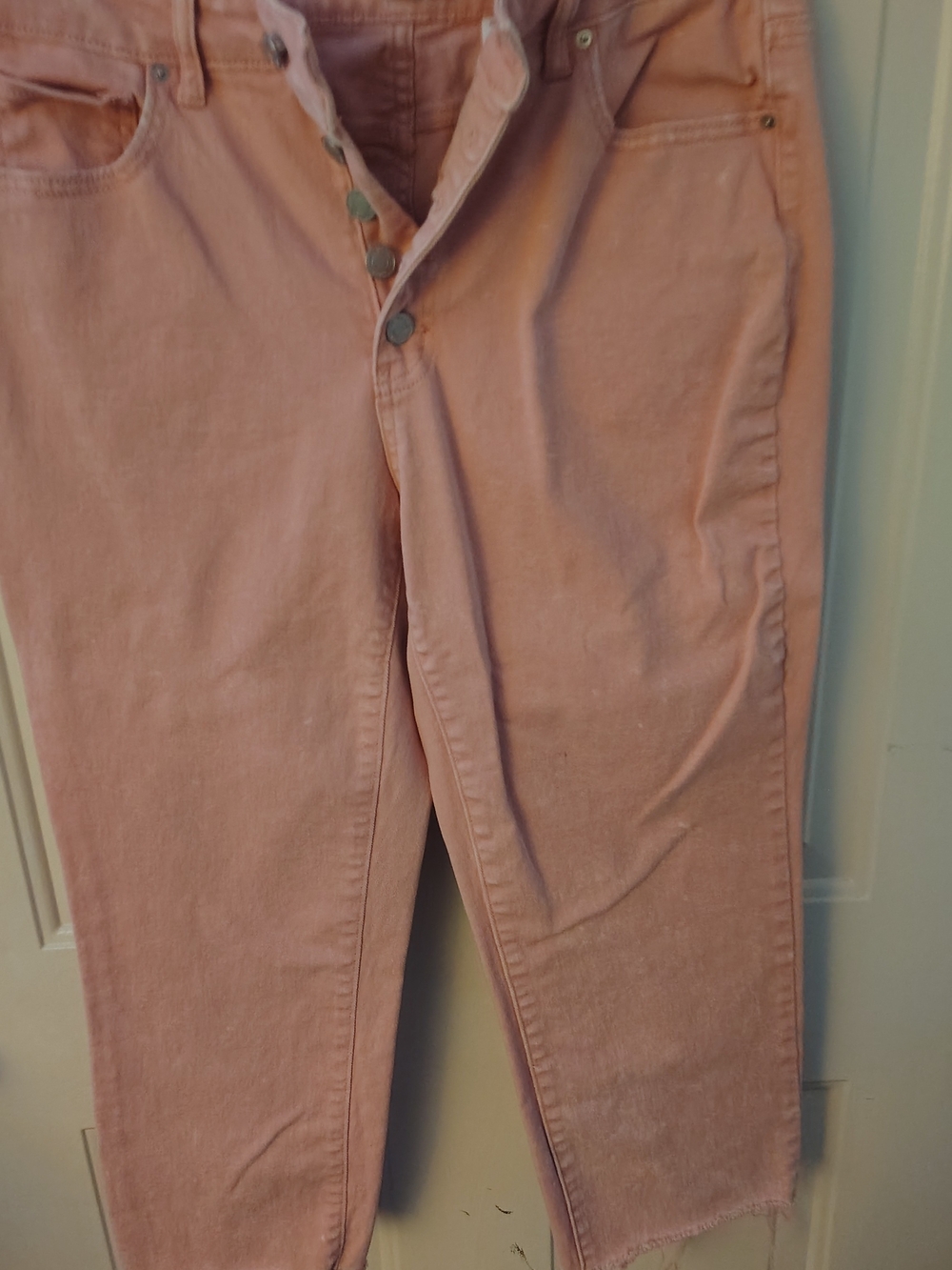 Time and Tru Blush Pink Cropped Button-Fly Jeans